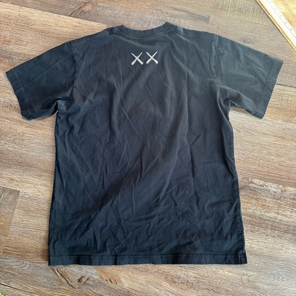 Men’s KAWS T shirt - Picture 5 of 5